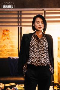胡杏儿为还原角色学习安徽话扮丑 《演员请就位》突破自我需要放下明星身段